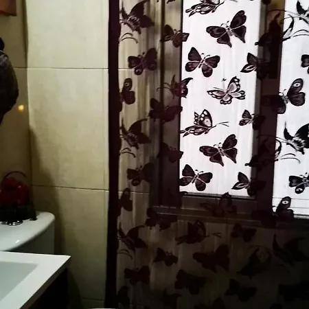 Homestay Al- Almada 4 Porto